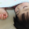 子供の夕方の昼寝