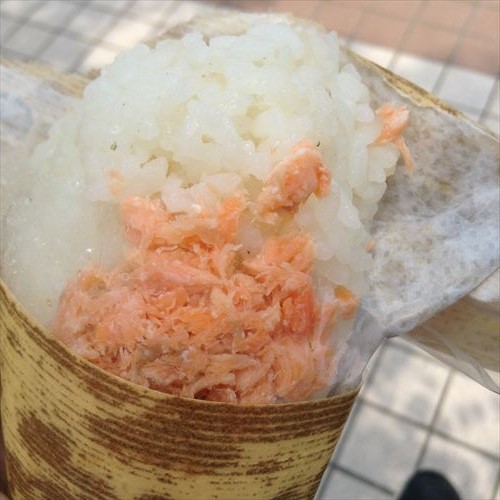 おにぎり専門店「ふぁんふぁん」