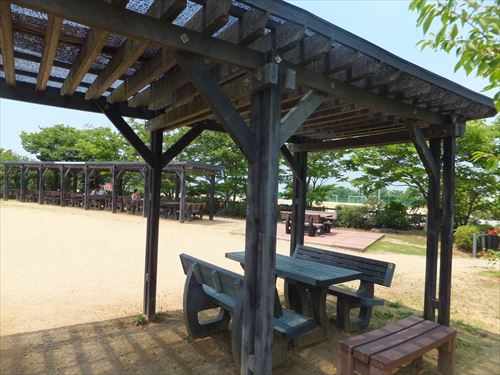 和泉リサイクル環境公園テーブル席