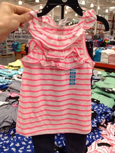 コストコ和泉倉庫店で売っている幼児用品・おもちゃカーターズの幼児服