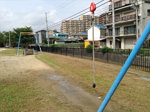 服部緑地・いなり山児童遊戯場・ターザン