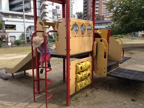 服部緑地・いなり山児童遊戯場・遊具小