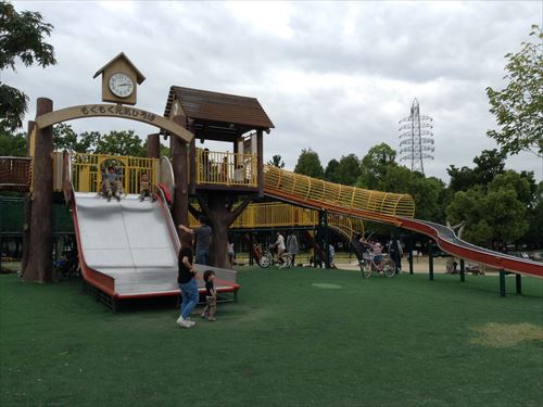 久宝寺緑地・もくもく元気広場