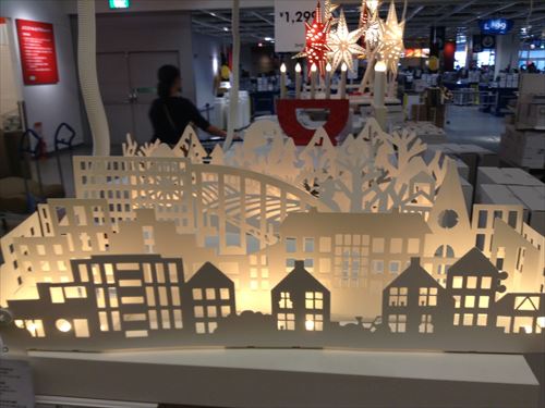 IKEAクリスマスの夜景