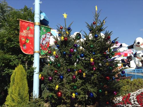 ユニバーサルワンダーランドのクリスマスデコレーション