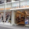 フォーエバー21（FOREVER 21）入口