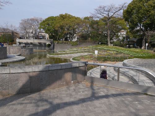 住吉公園内の池