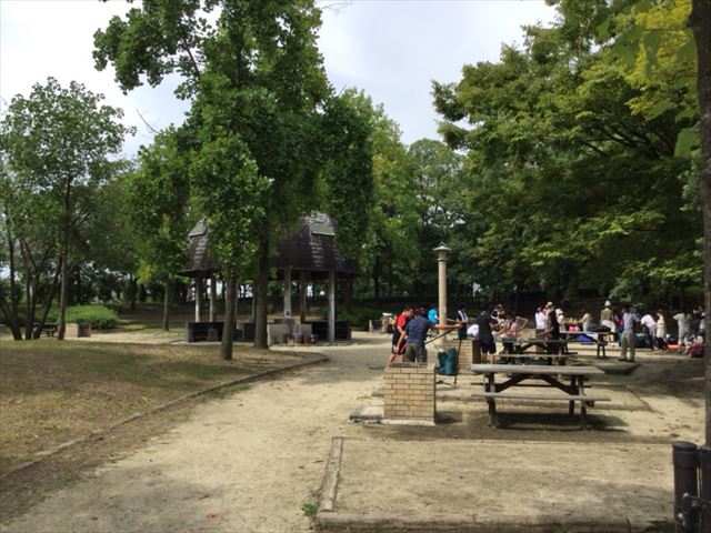 鶴見緑地公園・キャンプ場内の様子