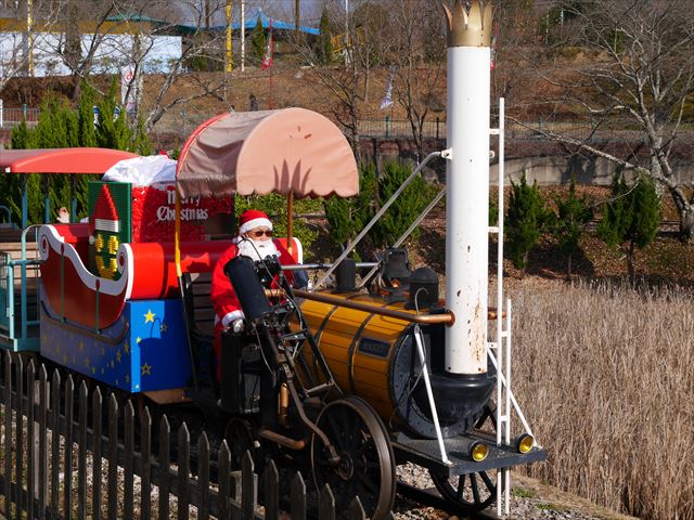 「東条湖おもちゃ王国」イエローロコモーション