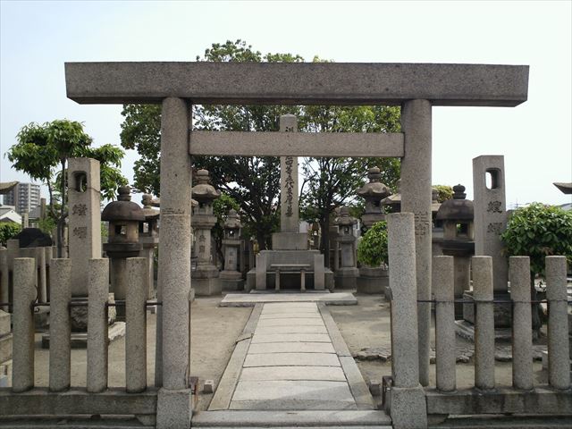 五代友厚のお墓・阿倍野墓地