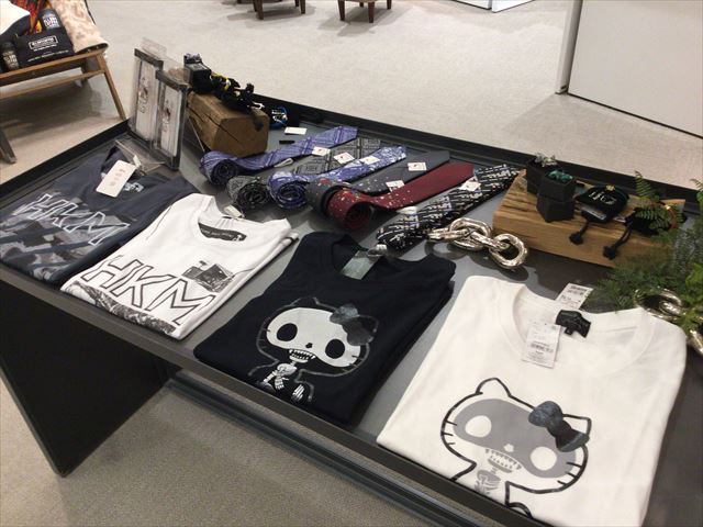 「HELLO KITTY MEN × The Lobby」店内の様子