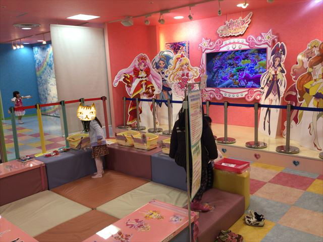 「プリキュアプリティストア」大阪本店のお絵かきコーナー