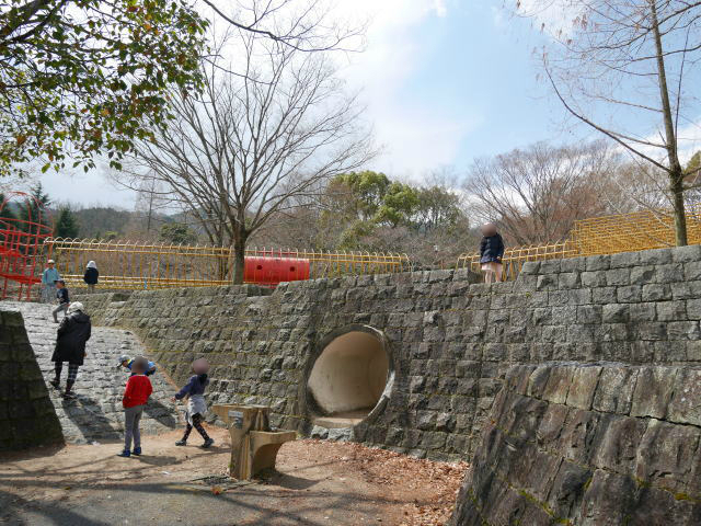 「皇子が丘公園」遊具