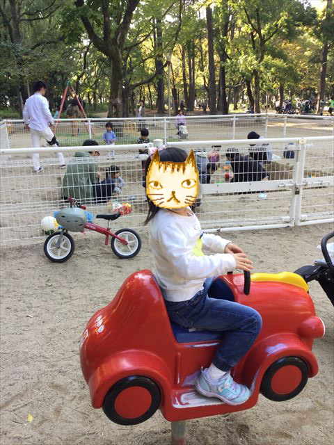 靫公園の遊具、乗り物