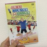 DWE「Jump! Bounce! Dance!」DVDパッケージ