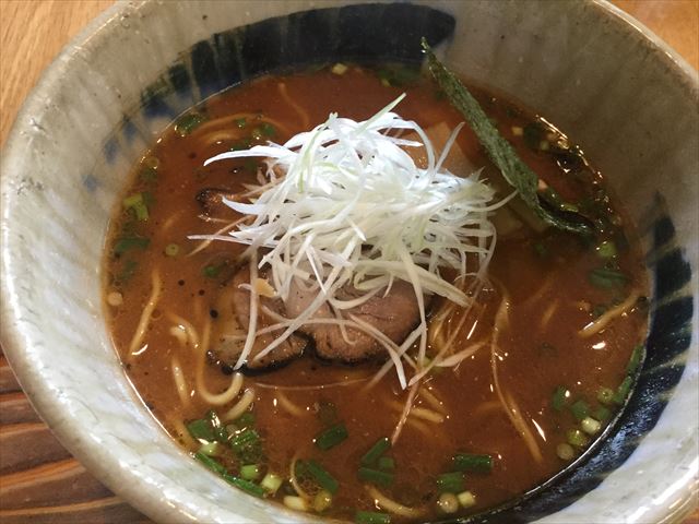 「布引ラーメン」の味噌ラーメン