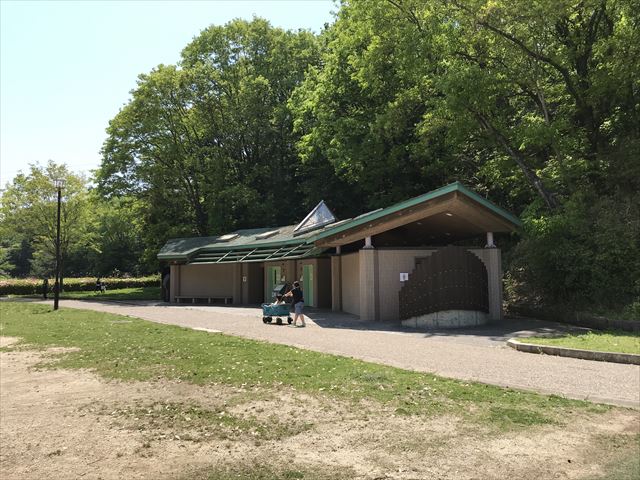 錦織公園「水辺の里」トイレ