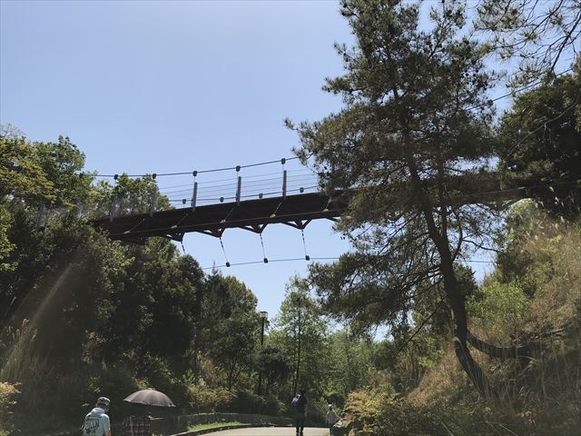 錦織公園「峠のつり橋」