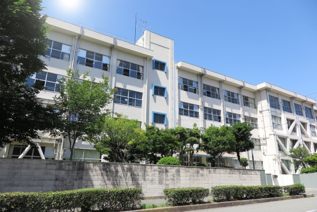 小学校の校舎