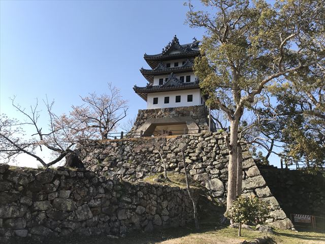 洲本城