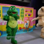 DWE会員「ワールドファミリークラブ」の週末イベント「フロギーアンドバニーショー（The Froggy and Bunny Show）」